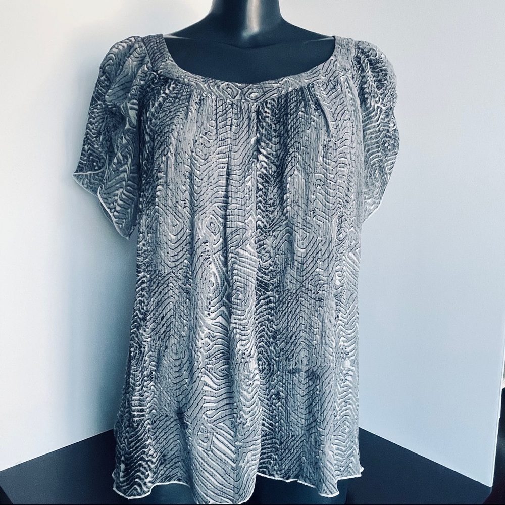 TAHARI Sheer silk blouse